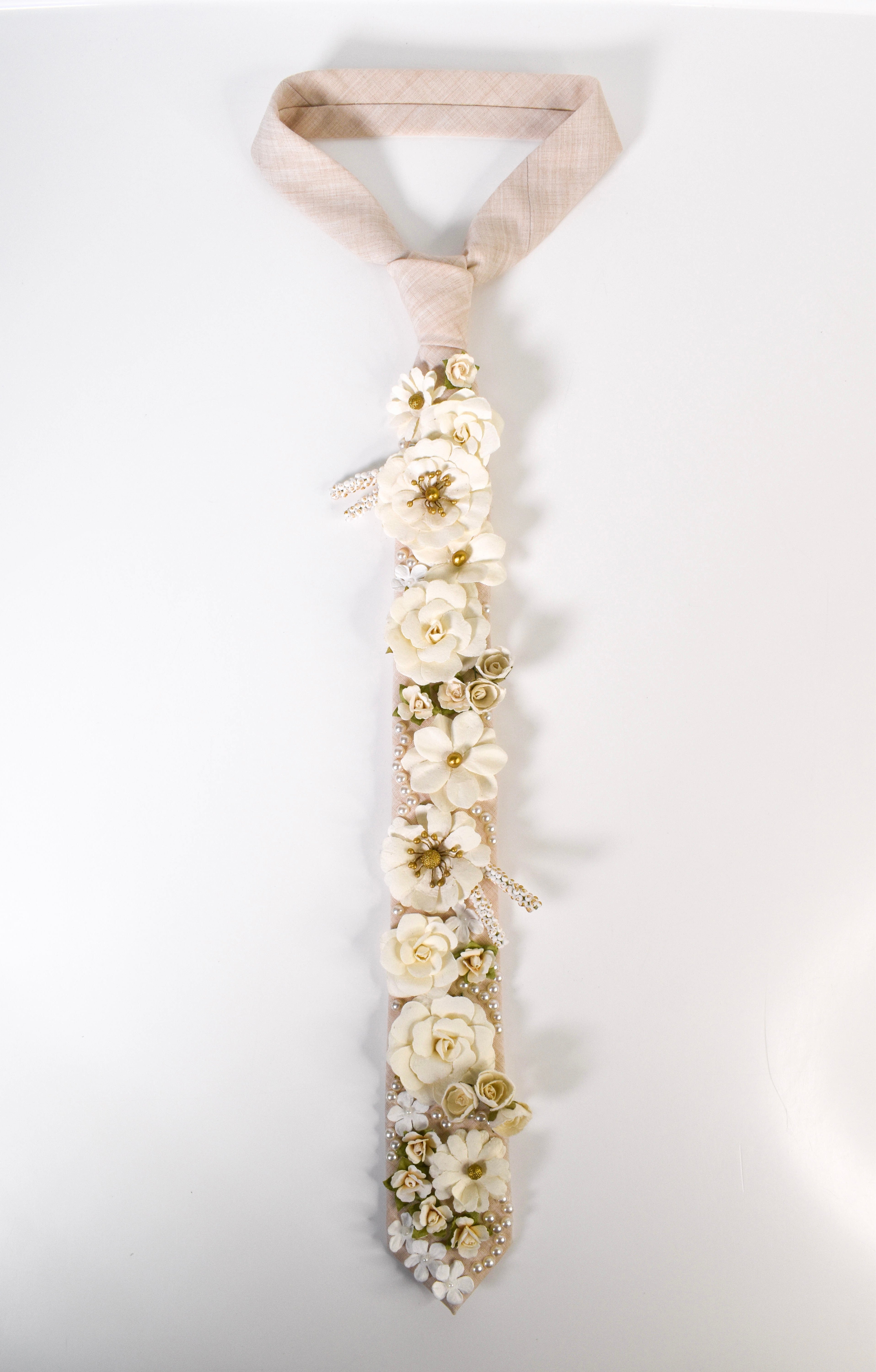 Ivory Garden Tie