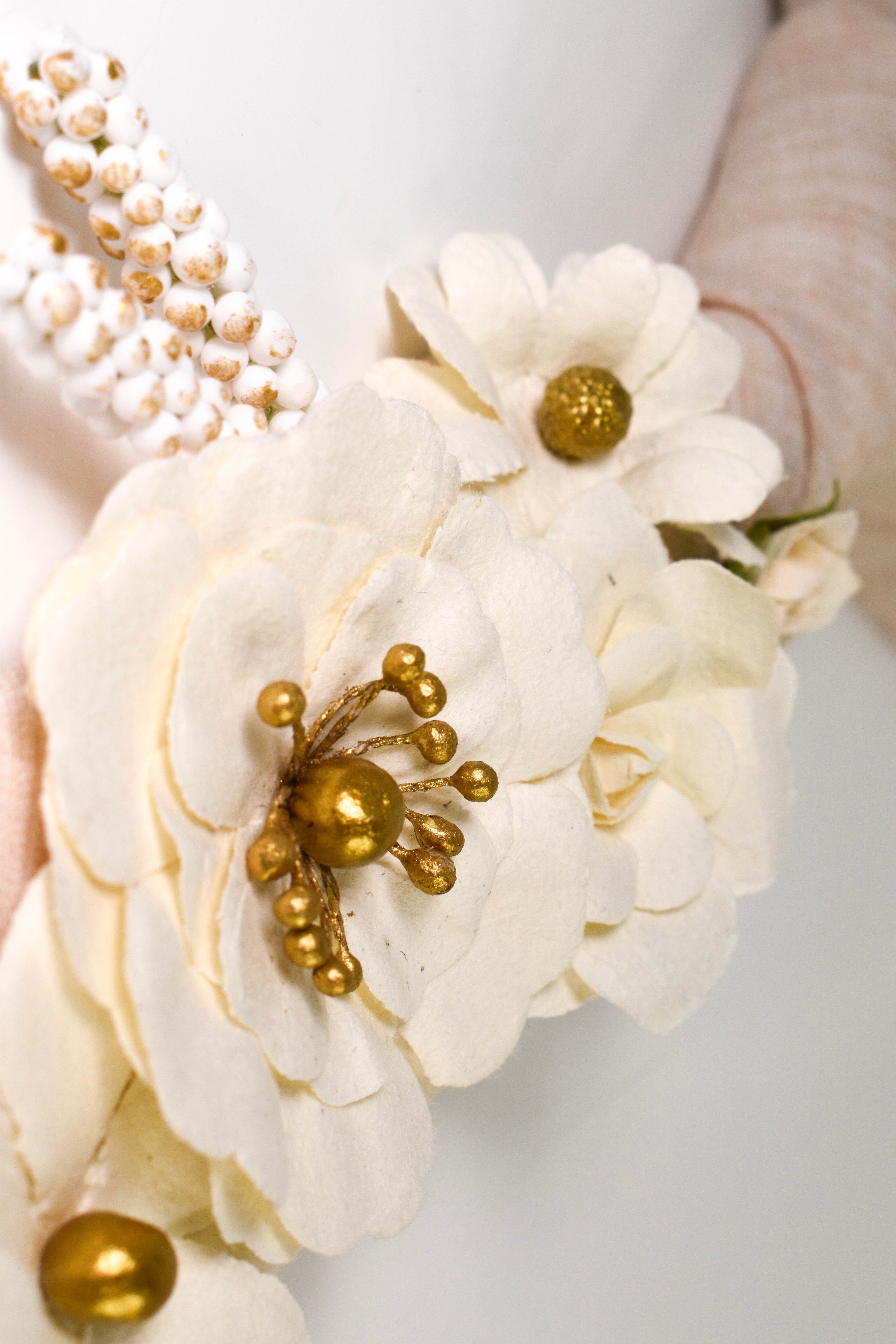 Ivory Garden Tie